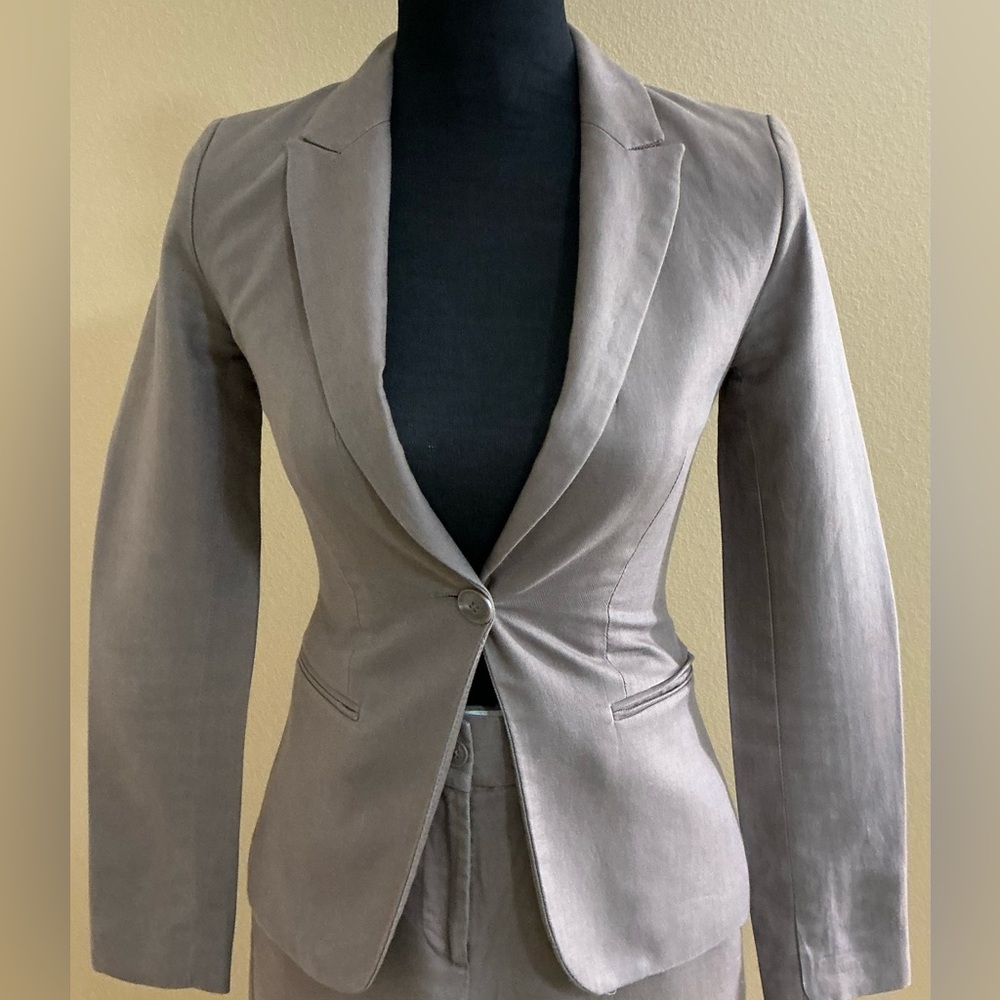 H&M Taupe with a Subtle Reddish -Brown Undertone Women's Suit Set